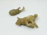 精密な蝋製原型。実際の大きさは1~1.5cm程度。