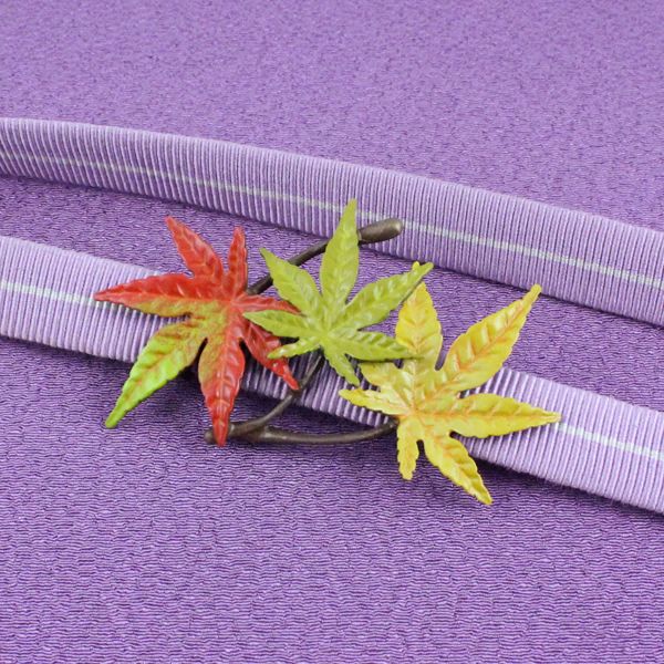 完成品: 帯留/紅葉三葉(黄銅)